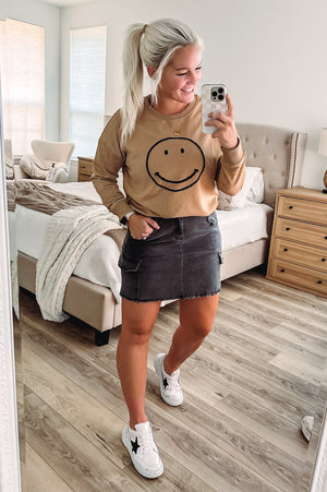 THE SKIRT AROUND TOWN