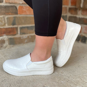 THE JIG IS UP - WHITE CROCO