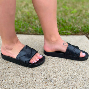 THE SLIDE ON IN - BLACK