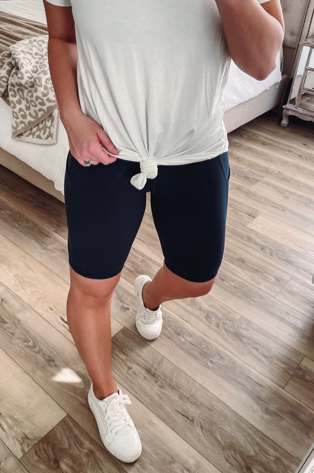 THE BUTTER ROCKS BIKE SHORT - NOCTURNAL NAVY