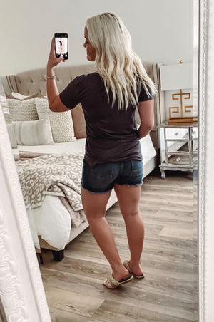 THE BUBBLY BASIC V-NECK TEE - CHARCOAL