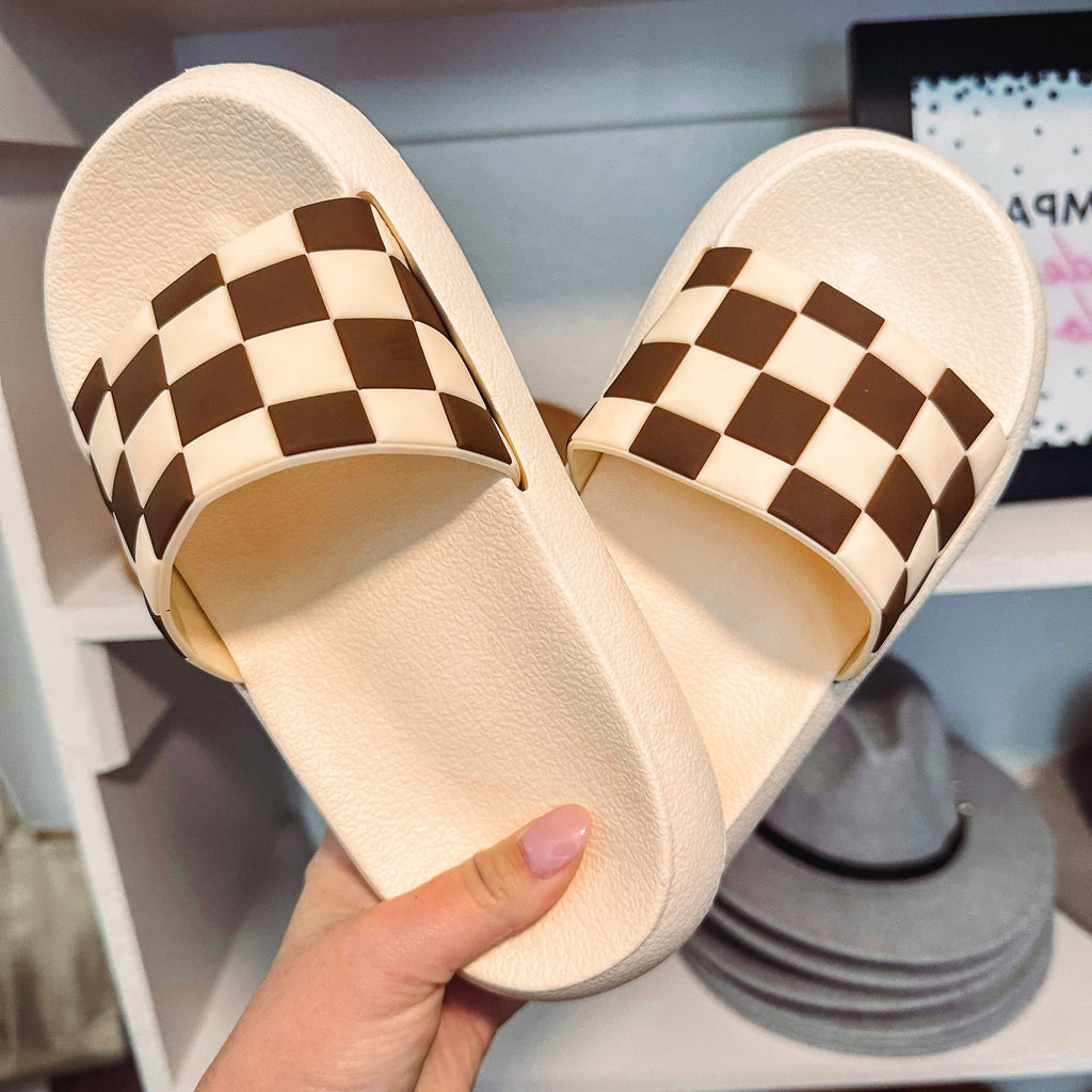 THE DOUBLE CHECKERED - BROWN