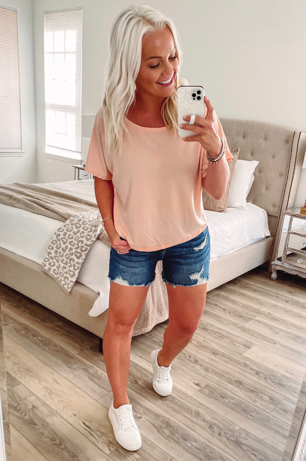 THE HERE FOR IT - ROSE
