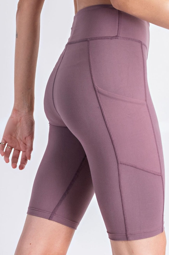 THE BUTTER ROCKS BIKE SHORT - DK MAUVE